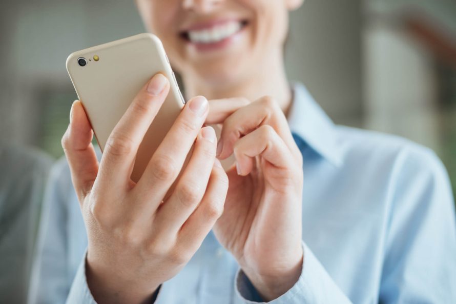 investing-apps-on-phone