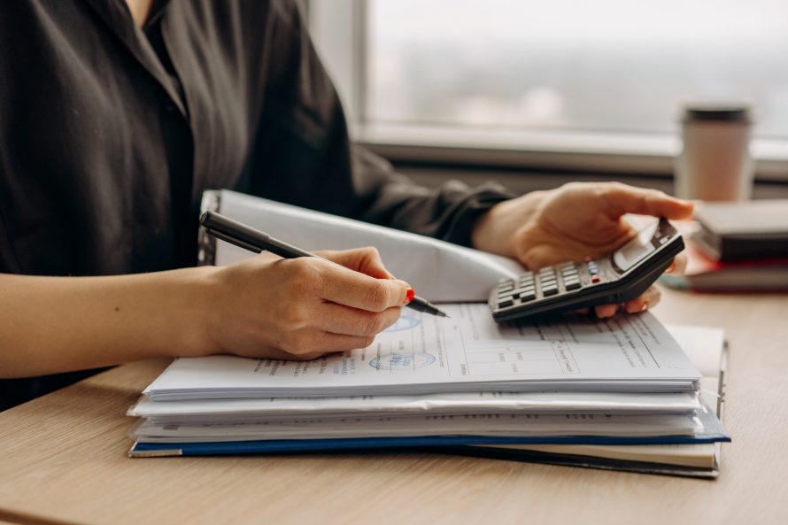using-stocks-for-tax-deduction